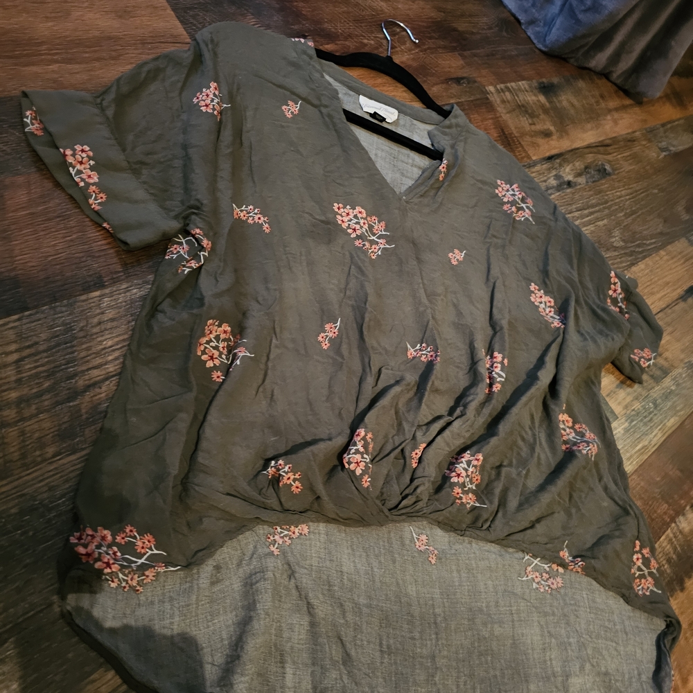 Universal Thread Olive Green Embroidered Blouse